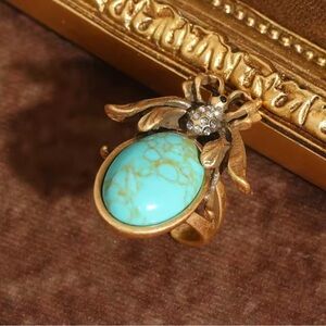 Vintage Gold Bee Ring with Turquoise Stone FINE CRAFTMASHIP